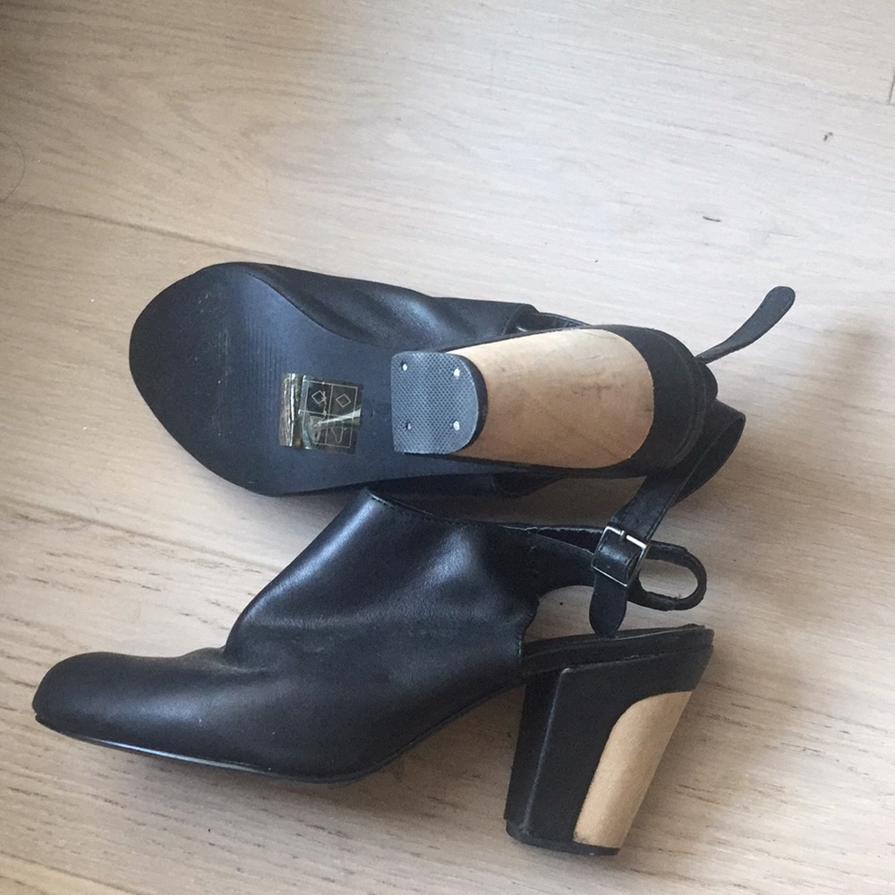 Black booties 6.5